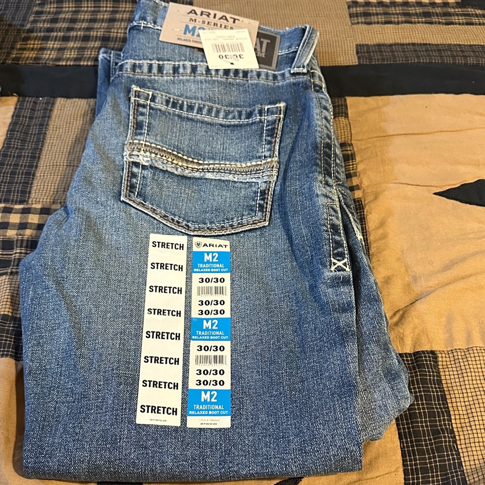 Ariat Men's Relaxed Fit Blue Jeans